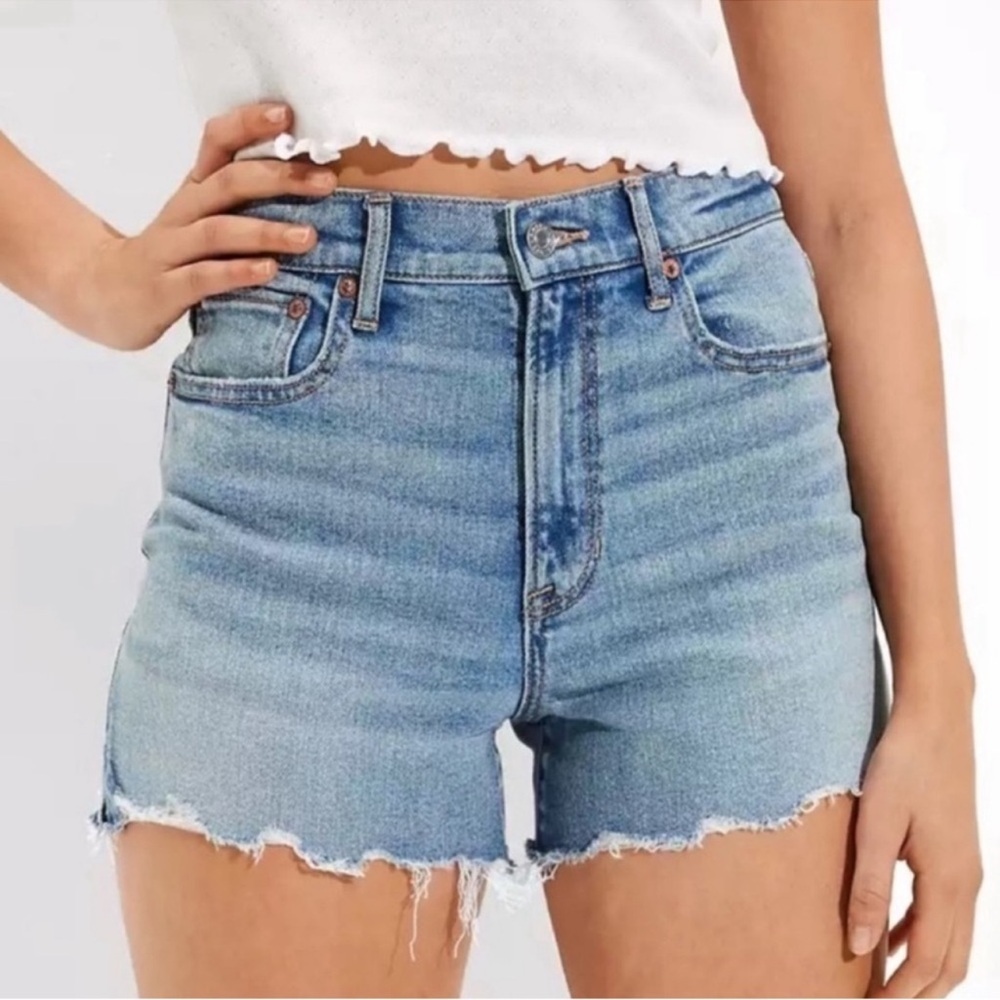 American Eagle Highest Rise 90’s boyfriend shorts